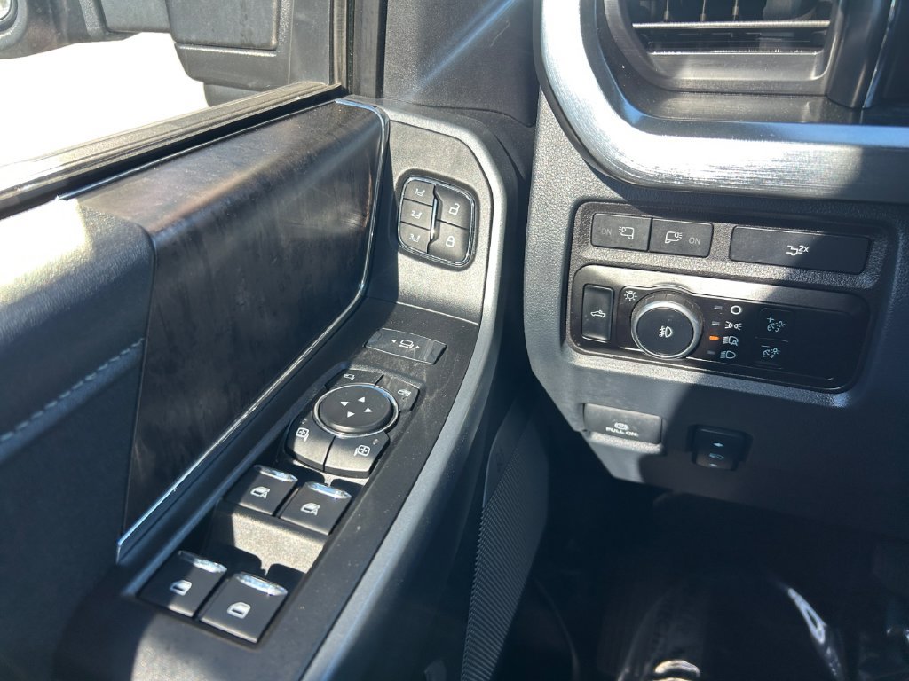 Used 2024 Ford F450 Lariat w/ Chrome Package AWD/4WD image 22