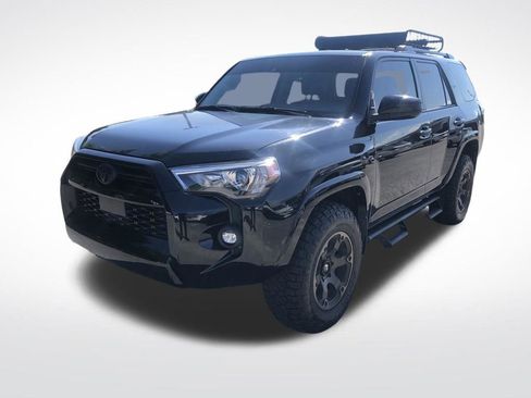 Used 2022 Toyota 4Runner Trail Special Edition AWD/4WD image 2