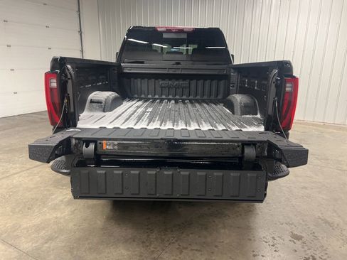 New 2026 GMC Sierra 2500 Denali w/ Denali Reserve Package image 6