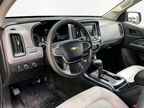 Used 2017 Chevrolet Colorado W/T w/ WT Convenience Package image 14