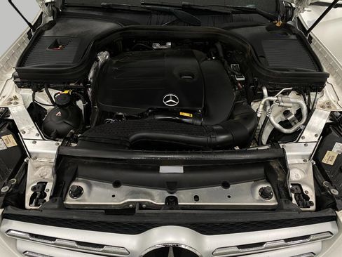 Certified 2022 Mercedes-Benz GLC 300 4MATIC image 11