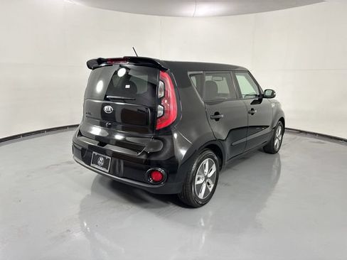 Used 2017 Kia Soul EV FWD image 34
