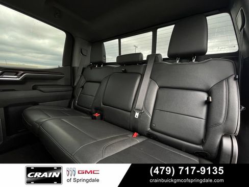 Used 2022 GMC Sierra 1500 SLT w/ SLT Premium Plus Package AWD/4WD image 24
