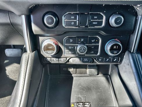 Certified 2024 Chevrolet Tahoe Premier image 34