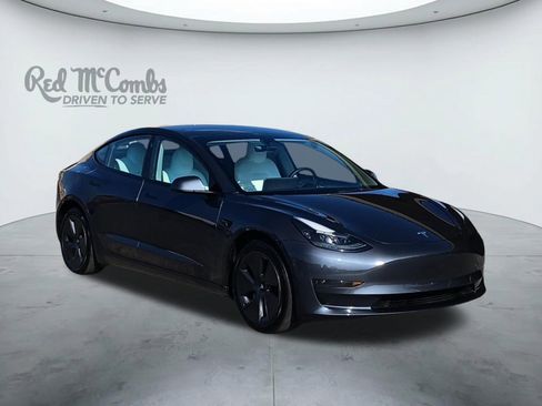 Used 2023 Tesla Model 3 Standard Range image 7