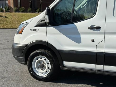 Used 2019 Ford Transit 150 Medium Roof image 7
