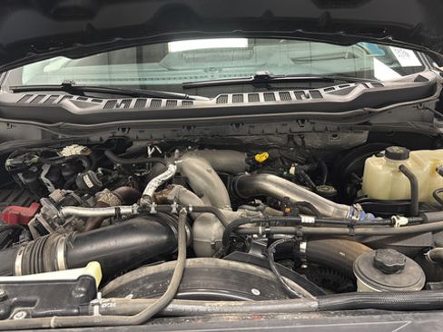 Used 2025 Ford F250 Lariat w/ Lariat Ultimate Package AWD/4WD image 26