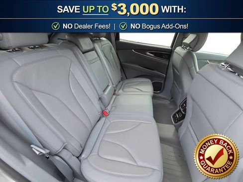 Used 2019 Lincoln Nautilus Reserve AWD/4WD image 23