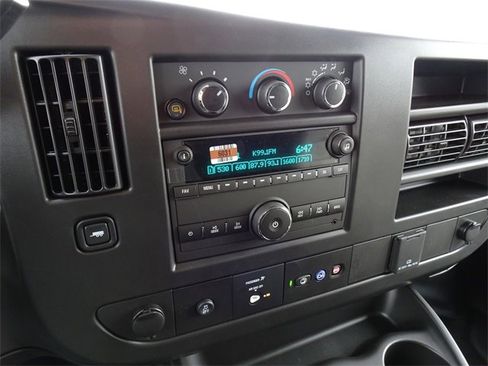 New 2025 GMC Savana 2500 w/ Driver Convenience Package image 20