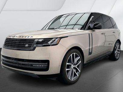 Used 2025 Land Rover Range Rover SE