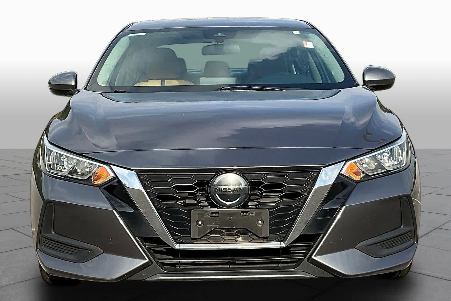 Used 2021 Nissan Sentra SV w/ SV Premium Package FWD image 4