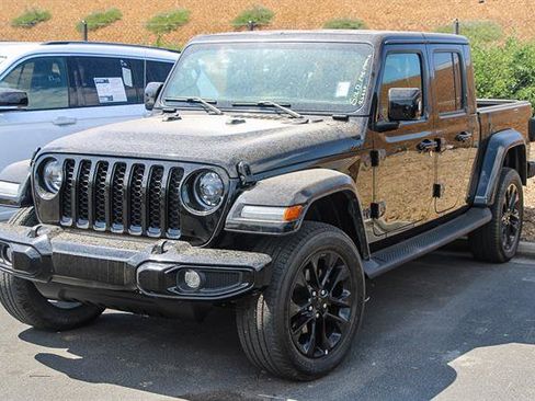 Used 2023 Jeep Gladiator Overland image 21