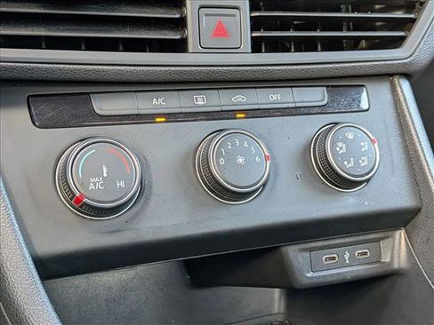 Used 2021 Volkswagen Jetta S w/ Driver Assistance Package image 8