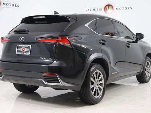 Used 2018 Lexus NX 300h AWD image 3