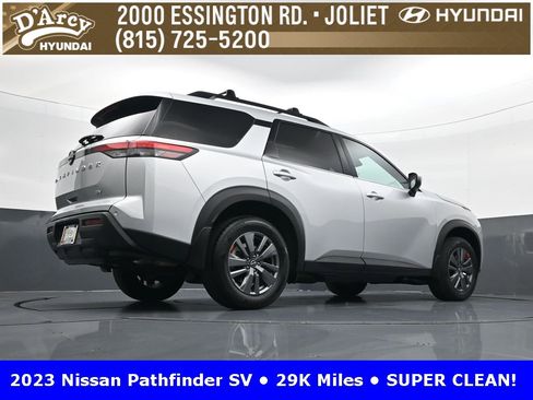 Used 2023 Nissan Pathfinder SV image 26