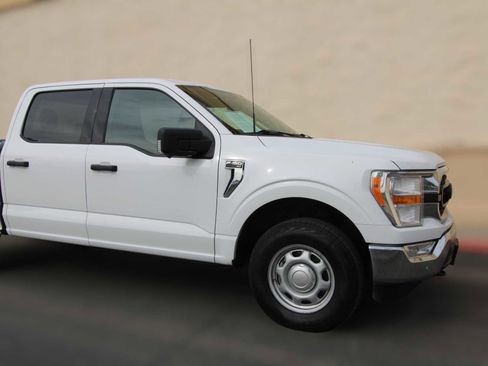Used 2021 Ford F150 XLT w/ Equipment Group 301A Mid image 9