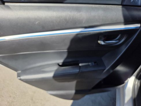 Used 2016 Toyota Corolla S FWD image 9