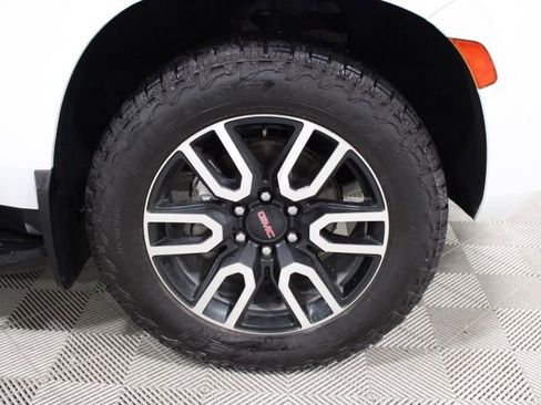 Used 2021 GMC Yukon AT4 image 51