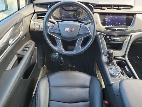 Used 2021 Cadillac XT5 Premium Luxury w/ LPO, Floor Liner Package AWD/4WD image 22
