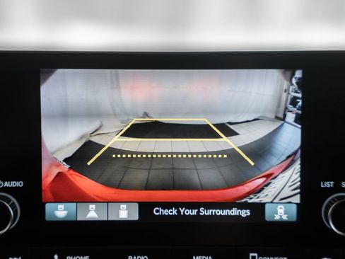 Used 2025 Honda HR-V Sport image 38