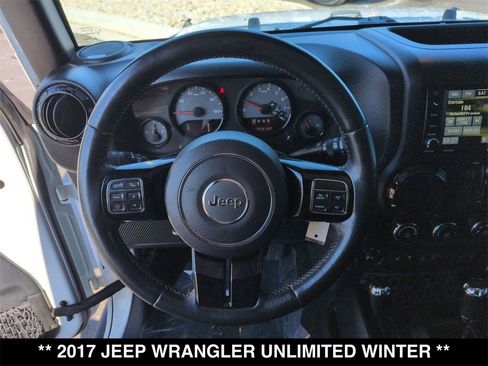 Used 2017 Jeep Wrangler Unlimited Sahara image 21