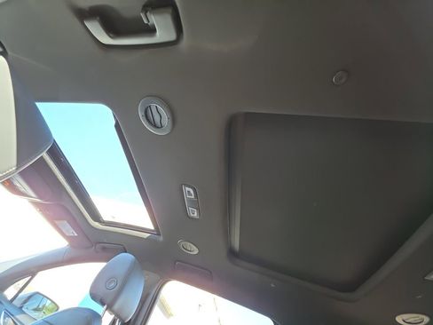 Used 2023 Buick Enclave Essence w/ Experience Buick Package image 13