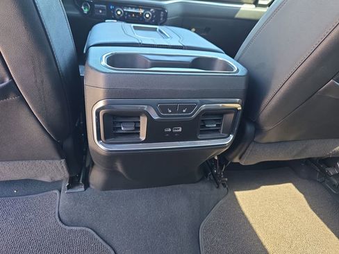 Used 2022 Chevrolet Silverado 1500 High Country image 34