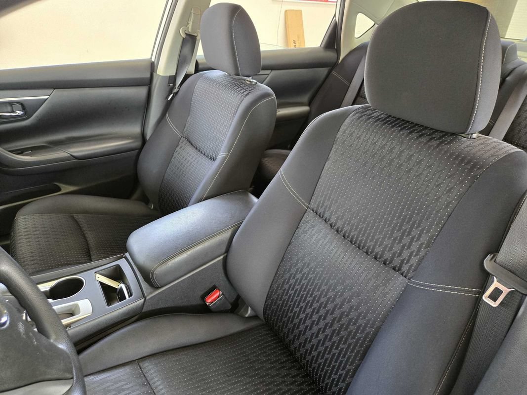 Used 2016 Nissan Altima 2.5 S w/ Power Driver Seat Package FWD image 19