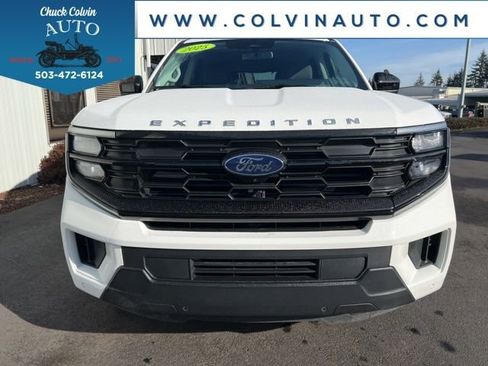 New 2025 Ford Expedition Active image 3