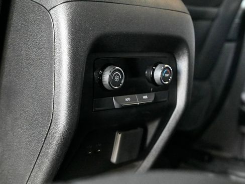 New 2026 Chevrolet Traverse LT w/ Driver Confidence Package image 9