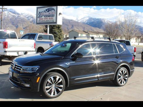 Used 2021 Volkswagen Tiguan SEL Premium R-Line image 37