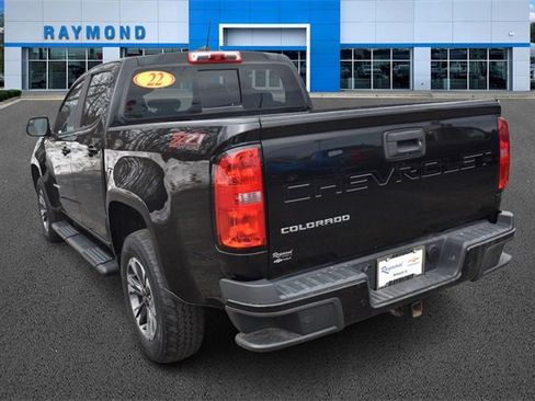 Used 2022 Chevrolet Colorado Z71 image 5
