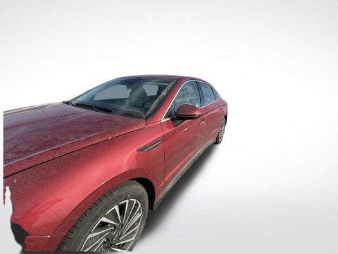 Used 2024 Hyundai Sonata SEL image 2