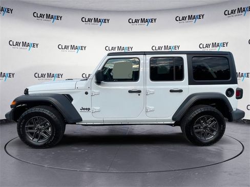 Used 2024 Jeep Wrangler Sport S image 2