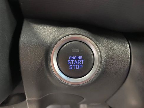 Used 2022 Hyundai Kona SEL image 31