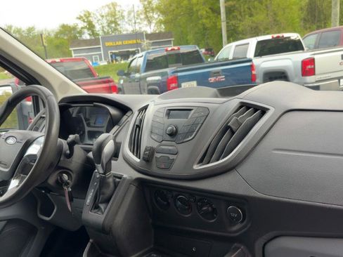 Used 2016 Ford Transit 150 130 Low Roof RWD image 14