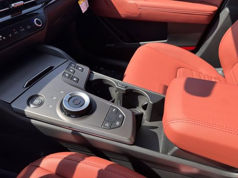 New 2026 Kia Sportage SX Prestige AWD/4WD image 11