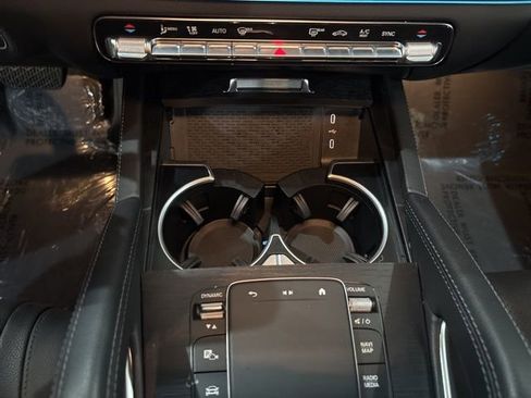 Used 2025 Mercedes-Benz GLS 450 4MATIC image 26