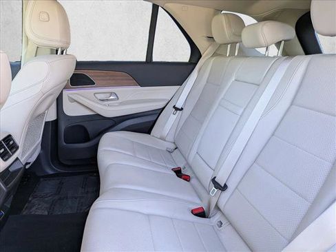 Certified 2025 Mercedes-Benz GLE 350 4MATIC image 22