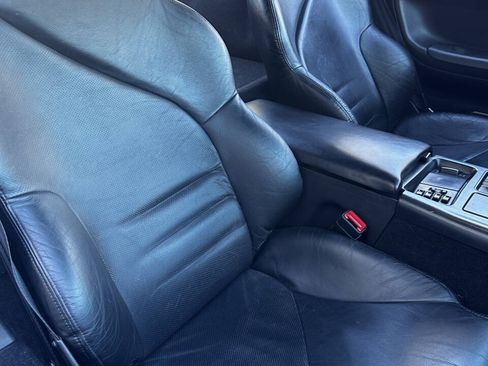 Used 1996 Chevrolet Corvette Coupe RWD image 13