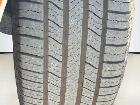 Used 2019 Cadillac XT5 Luxury image 42