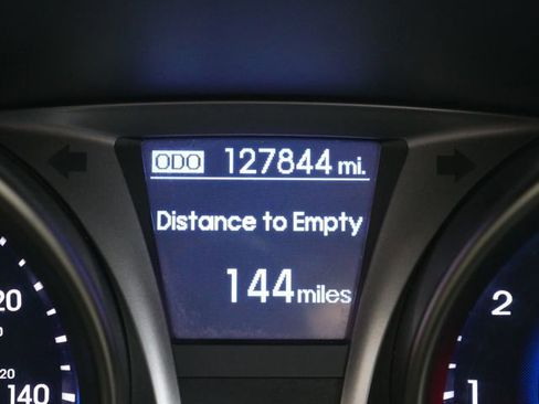 Used 2013 Hyundai Genesis 2.0T image 14