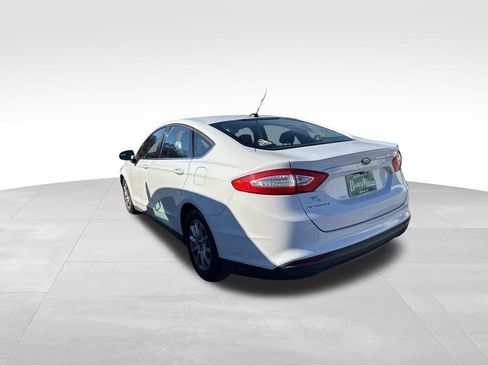 Used 2015 Ford Fusion S image 5