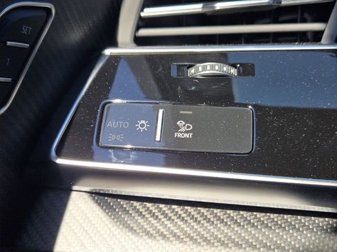 New 2026 Audi SQ7 Prestige image 24