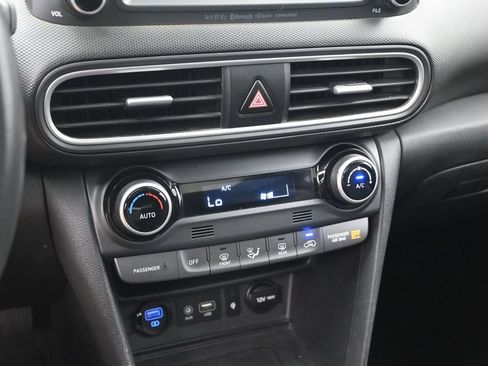 Used 2019 Hyundai Kona Ultimate FWD image 18