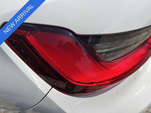 Used 2019 BMW 330i xDrive Sedan w/ Driving Assistance Package AWD/4WD image 8