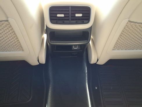 Used 2021 Mercedes-Benz GLE 350 image 13