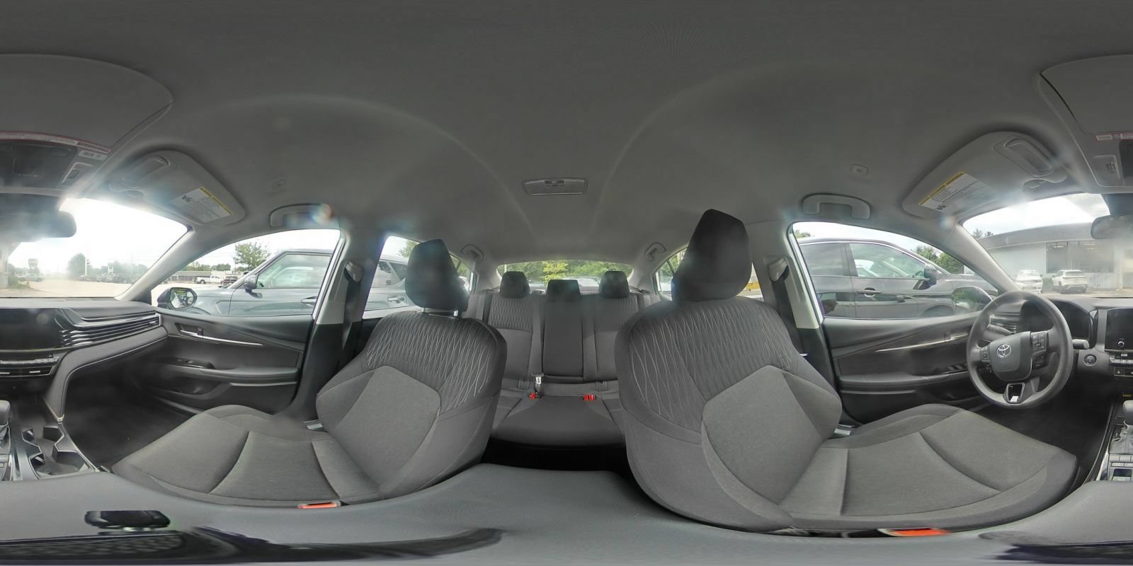 Used 2025 Toyota Camry LE FWD image 40