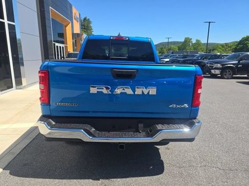 New 2026 RAM 1500 4x4 Crew Cab image 5