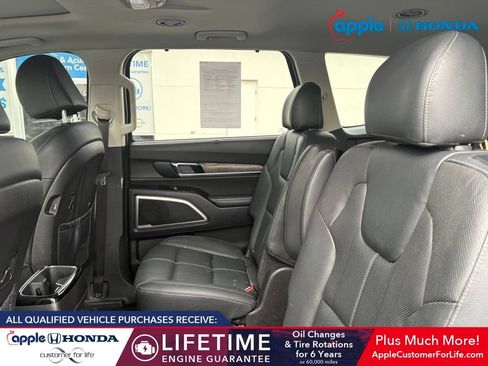 Used 2022 Kia Telluride EX w/ EX Premium Package AWD/4WD image 5
